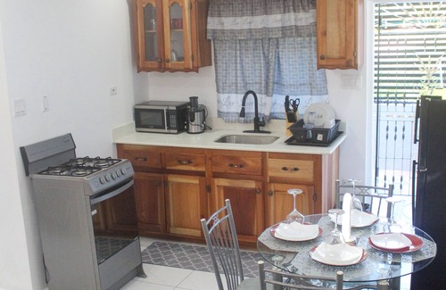 Montego Bay Apartment | Serenity's Condo 2 Bedroom Apartment