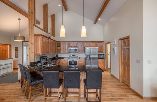 Innsbrook House | Serenity Shores by Innsbrook Vacations!