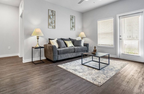 Doctors Inlet Apartment | Serenity Suites