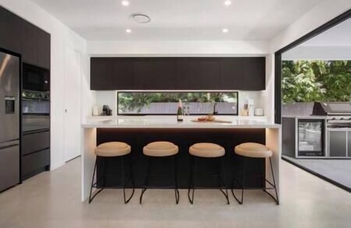 Suffolk Park House | SERENITY - Tallows Beach