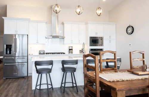 Okanagan-Similkameen House | Serenity Vista - Lakeview House