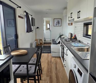 Shannons Flat Bed & Breakfast | Serenus hill