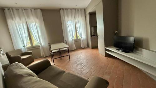 Serravalle Apartment | Serravalle Castle Apartment