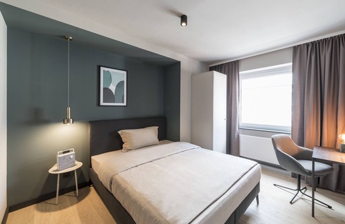Bahnhofsviertel Apartment | Serviced apartment in Frankfurt Bahnhofsviertel, center, long-term, free WiFi