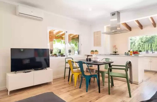 Lloseta Villa | Ses Veles (Without Deposit), Lloseta
