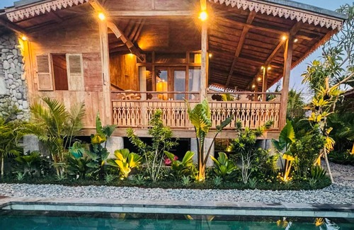 Seseh Villa | Seseh Beach Retreat Bali - Private Pool & Close to Canggu BRAND NEW!