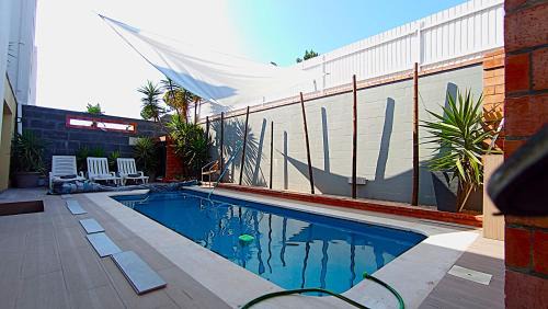 Faulha House | Sesimbra Charming Pool Duplex BBK & Garden