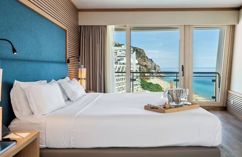 Santiago Hotel | Sesimbra Oceanfront Hotel - Preferred Hotels and Resorts