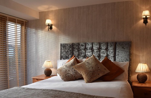 Liverton Cottage | Set in safe, car free setting, close to Totnes, Dartmoor and south Devon beaches