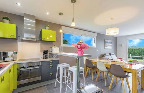 Sibiril House | Set sail at La Villa Enora Bretagne 4* spa pool 100m from the beach
