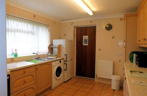 West Runton House | Set within an area of Outstanding Natural Beauty this bungalow is just the place in which to relax