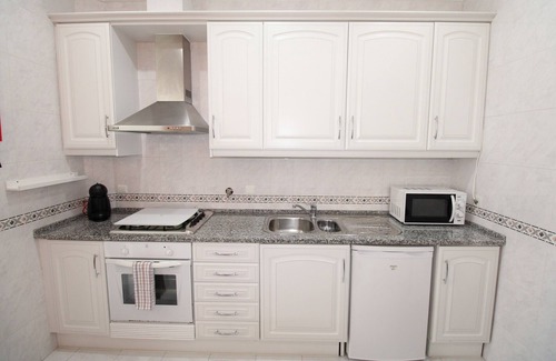 Falca Apartment | Sete Rios, Near Zoo Lisboa/free Wifi