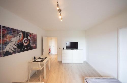 Seth Apartment | Seth B - Monteursunterkunft - Einzelbetten - gute Anbindung - Bettwäsche
