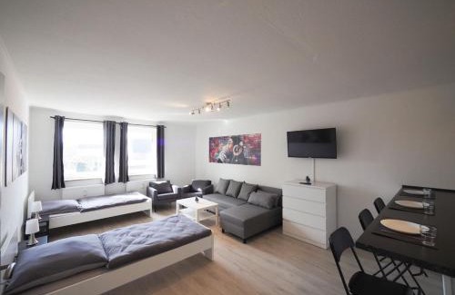 Seth Apartment | Seth B - Monteursunterkunft - Einzelbetten - gute Anbindung - Bettwäsche