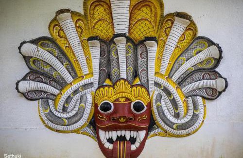 Dompe Hotel | Sethuki Elephant Cottage