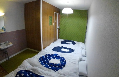 Nishinomaru Cho House | Setouchi Triennale Hotel 302 In Praise of Shadows / Takamatsu Kagawa