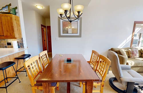 Sun Peaks Condo | Settler's Crossing #42