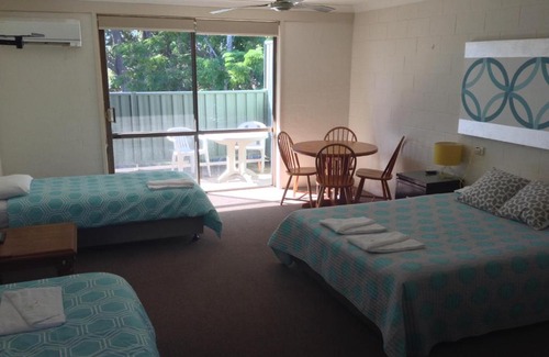 Port Macquarie Hotel | Settlers Inn
