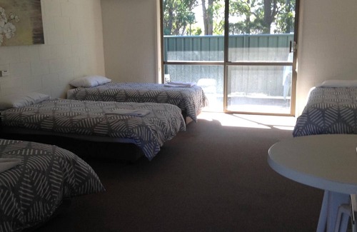Port Macquarie Hotel | Settlers Inn