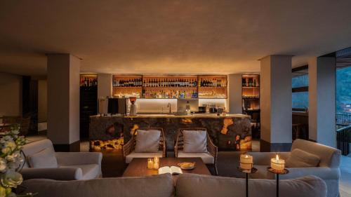 Qiandongnan Hotel | Seven Letters · Zhanyue Hotel