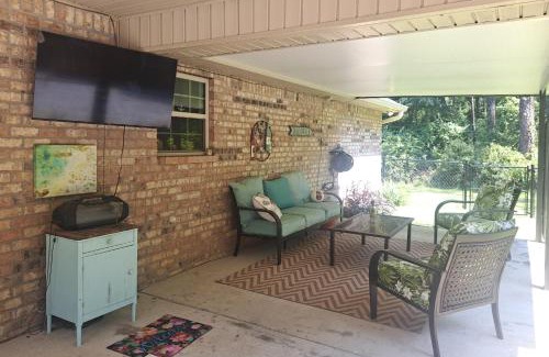 Dauphin Island House | Seven Rings