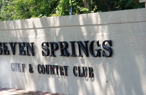 New Port Richey Condo | Seven Springs County Club Villa