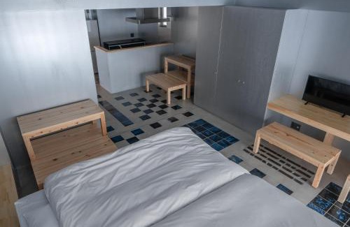 Meieki Apartment | Seven Stories