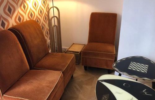Bourgoin-Jallieu Apartment | Seventies, vintage et bohème