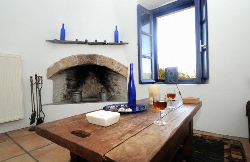 Perlegianika House | Sfendoni House