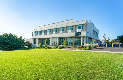 Modbury Hotel | Sfera's Park Suites & Convention Centre