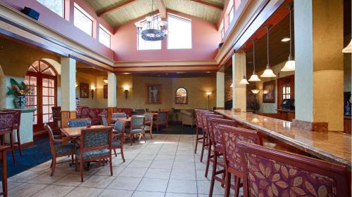 Millbrae Hotel | SFO El Rancho Inn SureStay Collection by Best Western