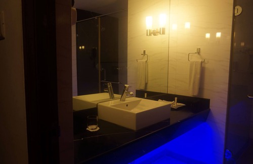 Jayanagar Hotel | SFO Hotel and Suites
