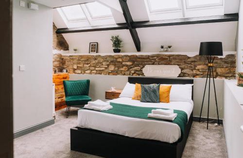 Pontneddfechan Cabin | Sgwd Gwladys Lodge