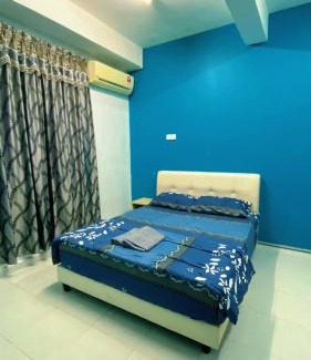 Kampung Padang Behor House | SH-StayHere with 3 bedroom and 2 bathroom