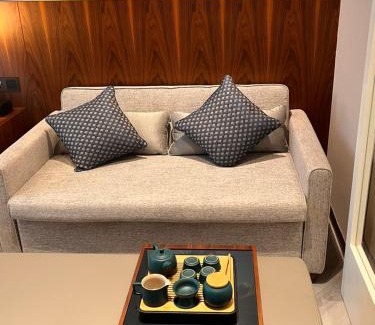 Houjie Hotel | Sha Zhi Ye Serviced Apartment Hotel - Houjie Wanda Plaza Liaoxia Subway Station