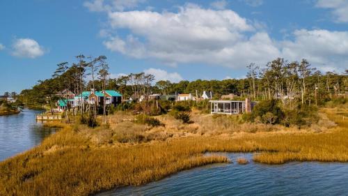 Piney Island House | Shackeau East