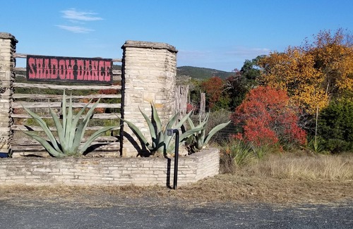Tarpley House | Shadow Dance Ranch-Private 2000 Acres and 2 Lakes with Plenty of Water to Enjoy!