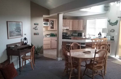 Slidell House | 'Shaggy Shack' TEMPORARY HOUSING AVAILABLE FOR '30' DAY MINIMUM RENTAL