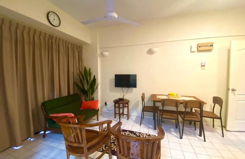 Taman Haji Zainal Apartment | Shahmi Seaview Apartment - H4