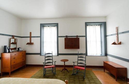 Shakertown Hotel | Shaker Village of Pleasant Hill