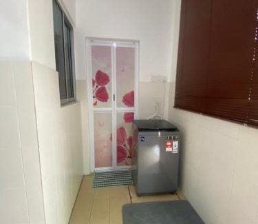 Kampung Alor Akar House | Shaleishah Homestey