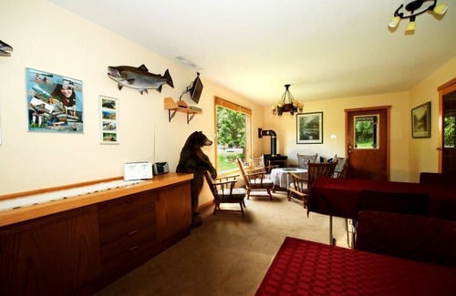 Terrace Cabin | Shames Country Lodge