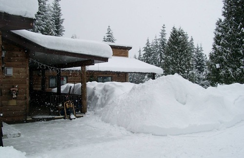 Terrace Cabin | Shames Country Lodge