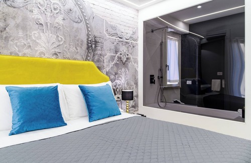 Montecorvino Pugliano Bed & Breakfast | Shamika Luxury Rooms