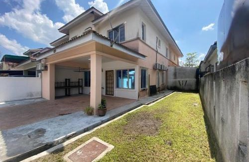 Rawang House | Shamila Islamic Homestay