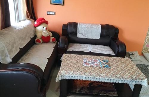 Bajoral Khurd House | Shandil niwas