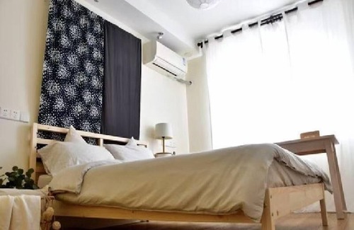 Downtown Shanghai House | Shanghai Hills & Moment Family house close to The Bund