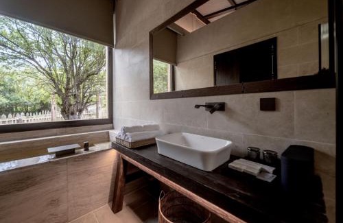 Shangri-La Hotel | Shangri-La Bandu Xingye Muge Manor Hotel