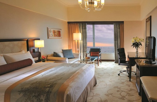 Haicheng District Hotel | Shangri-La Beihai