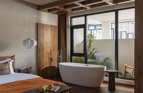 Shangri-La Hotel | Shangri-la Nine Shepherds Oxygen Retreat
